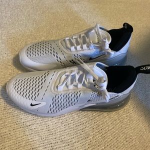 Nike unisex air max 270, size 9